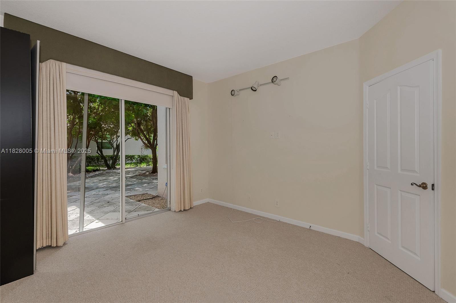 3843 Oak Ridge Cir, Weston, Florida image 23