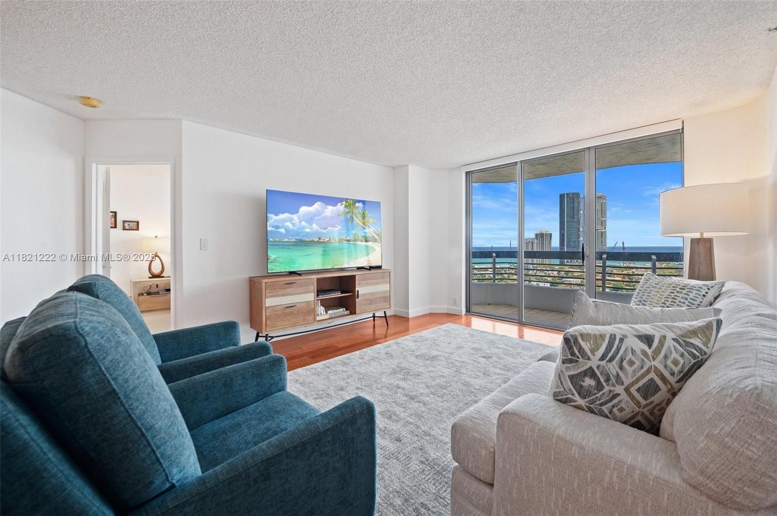 Property photo # 6