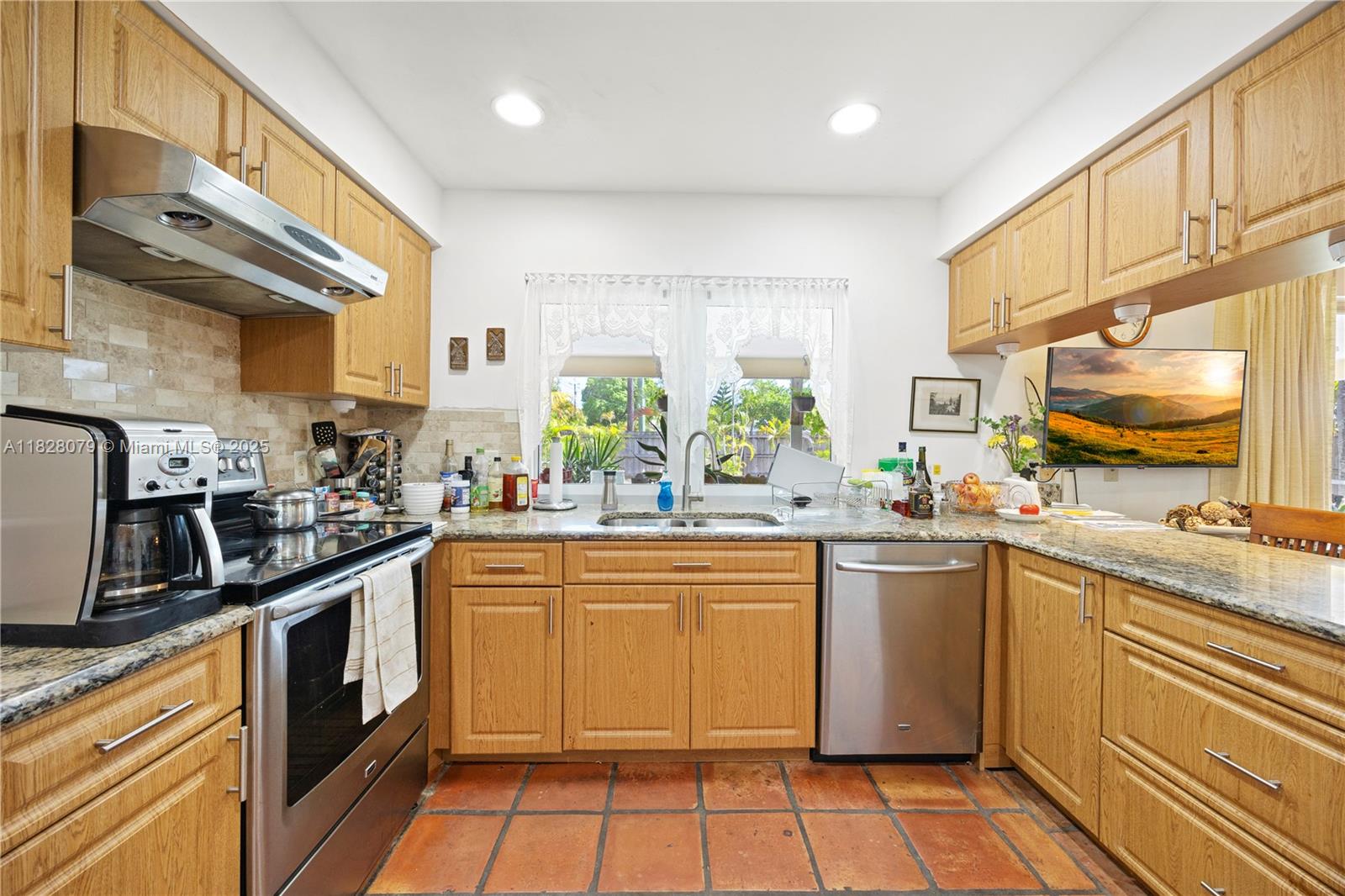 3410 Lake Osborne Dr, Lake Worth, Florida image 17
