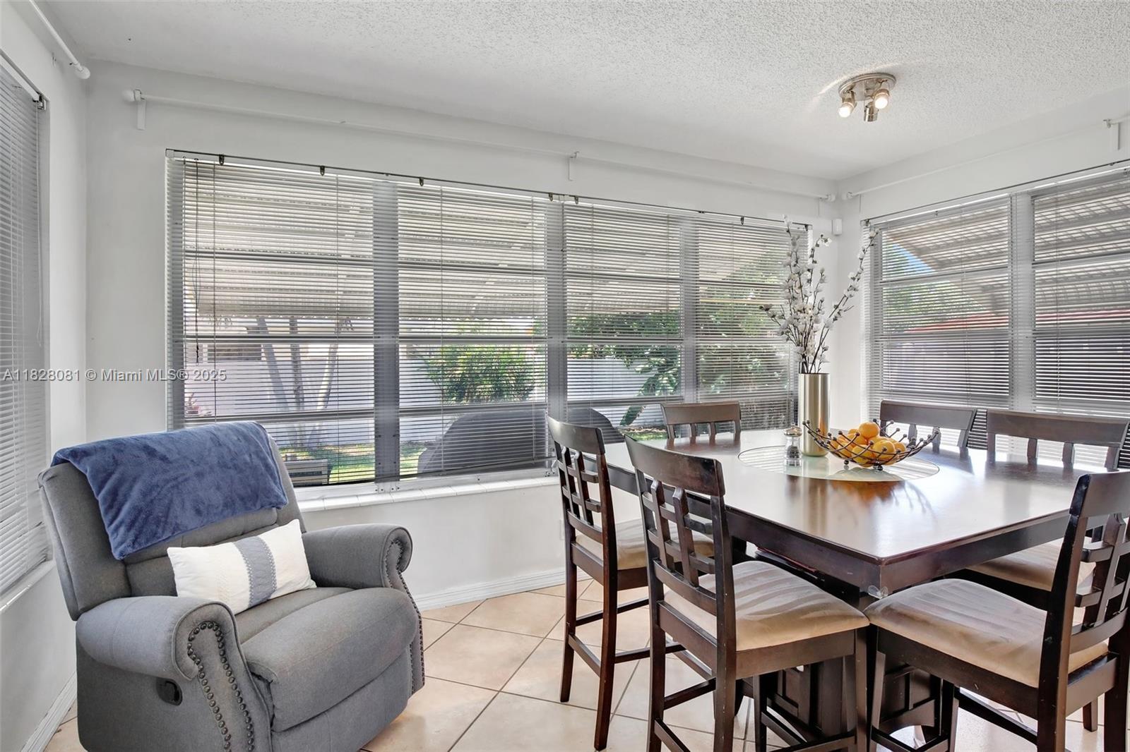 8501 NW 11th Ct, Pembroke Pines, Florida image 6