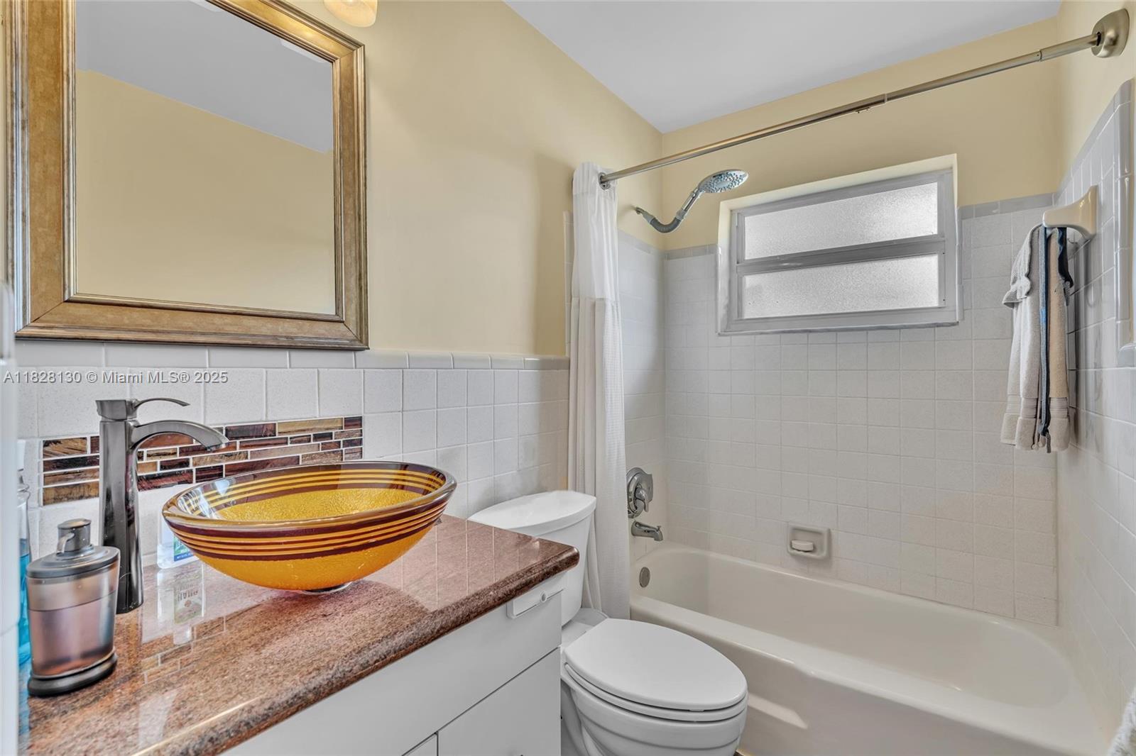 2108 NE 24th St, Wilton Manors, Florida image 18