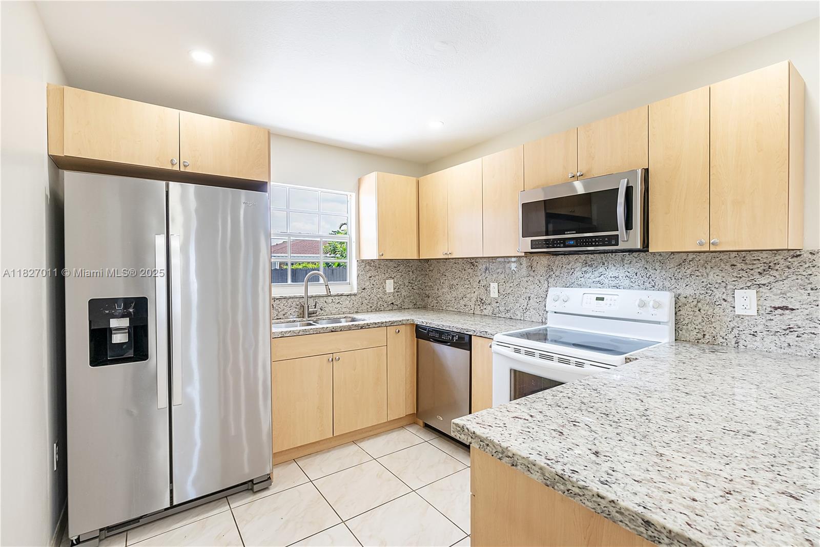 Property photo # 9