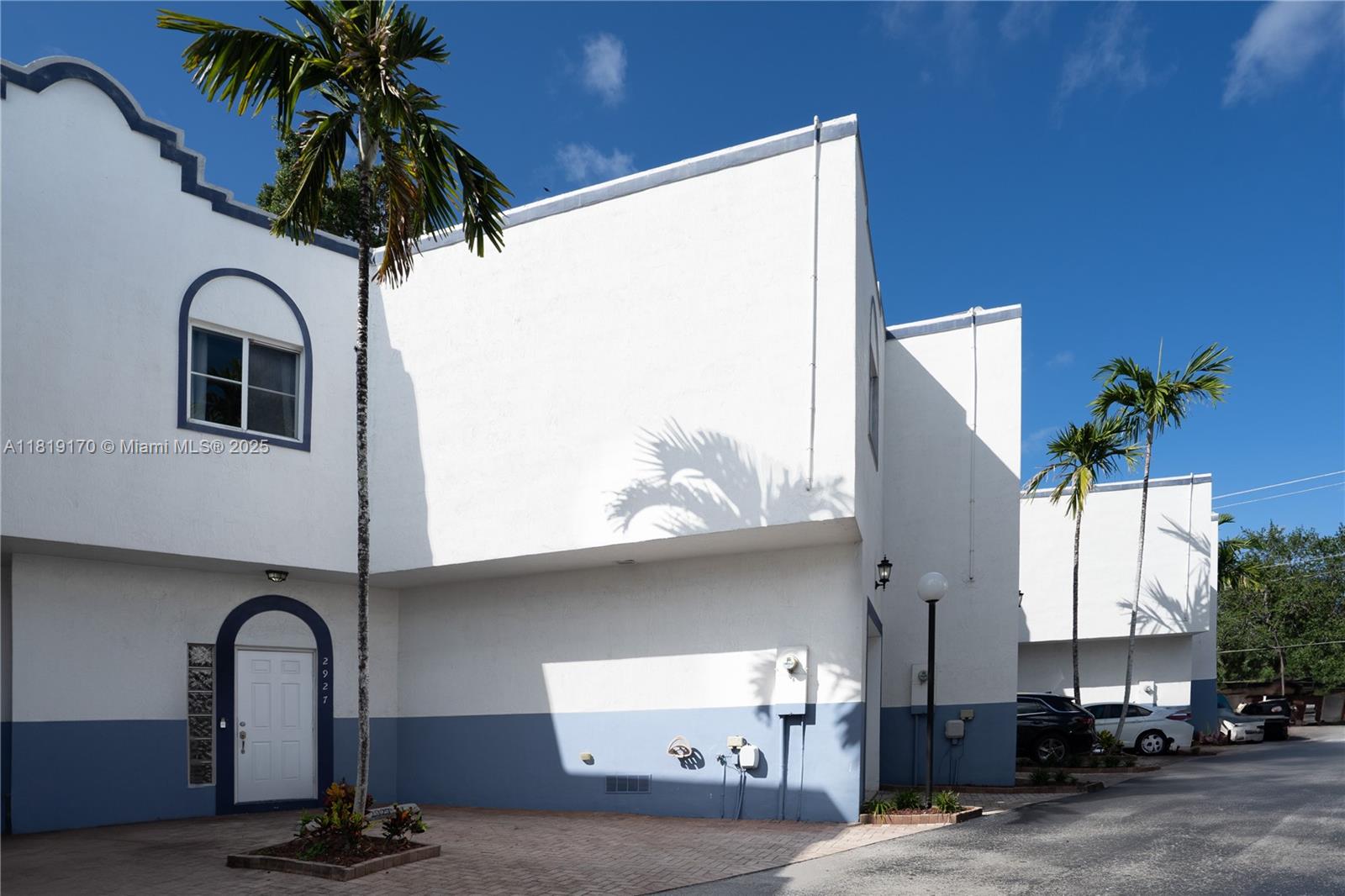 2927 SW 18 Th Terrace, Fort Lauderdale, Florida image 2