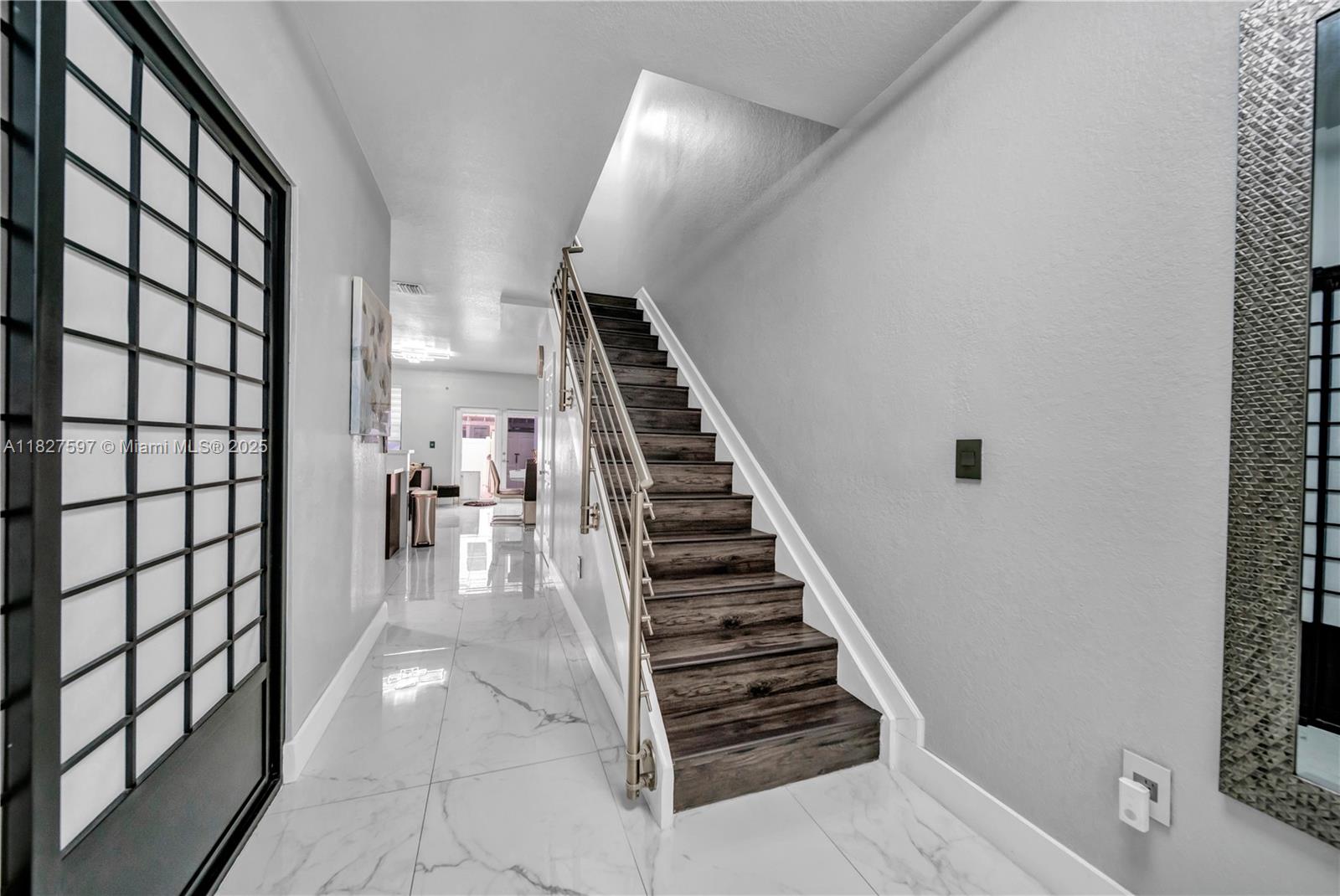 3574 W 88th Ter, Hialeah, Florida image 2