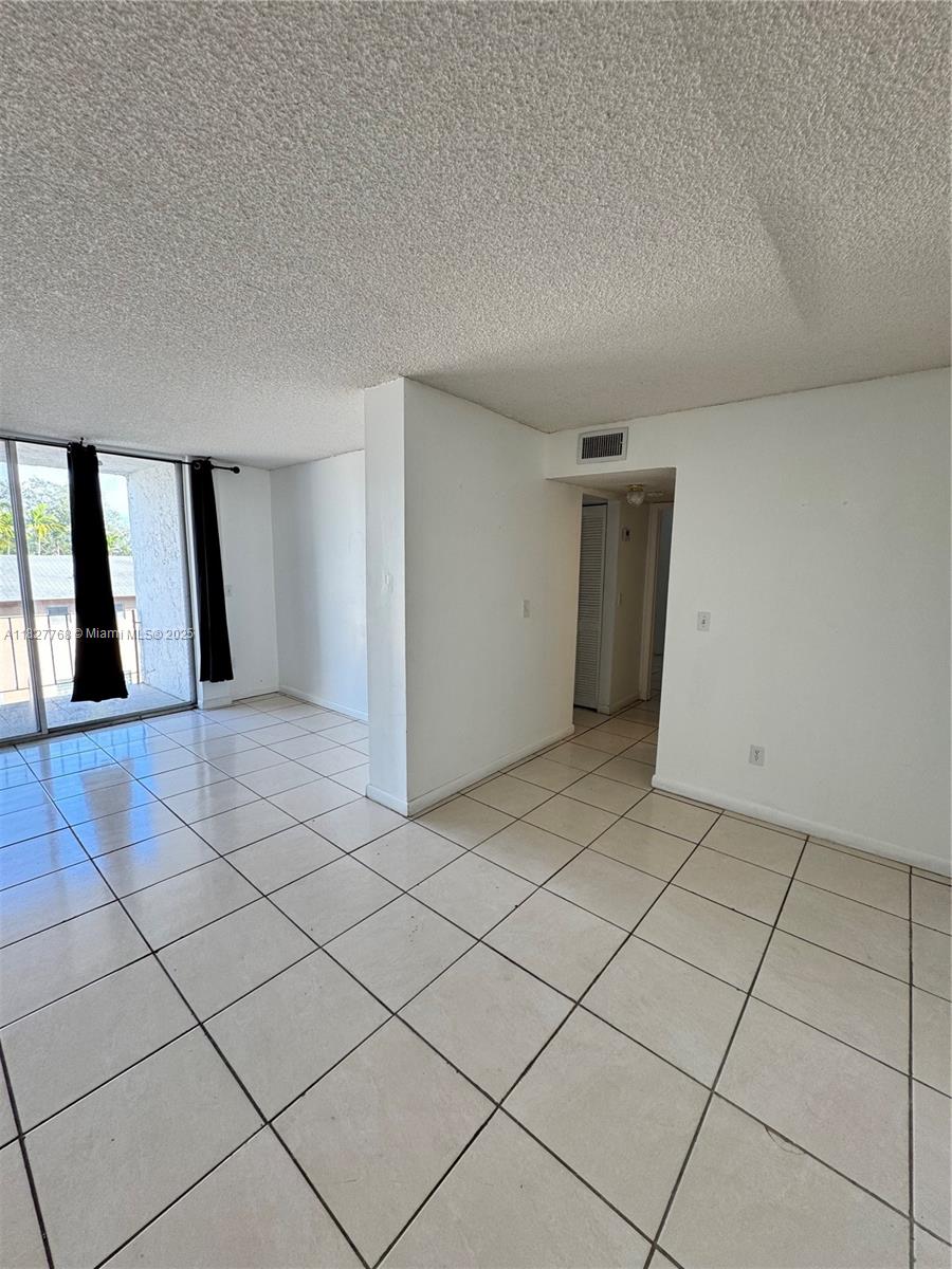 12105 NE 6th Ave #304, North Miami, Florida image 2