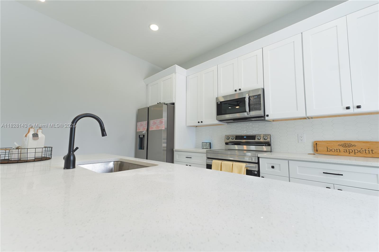 Property photo # 3