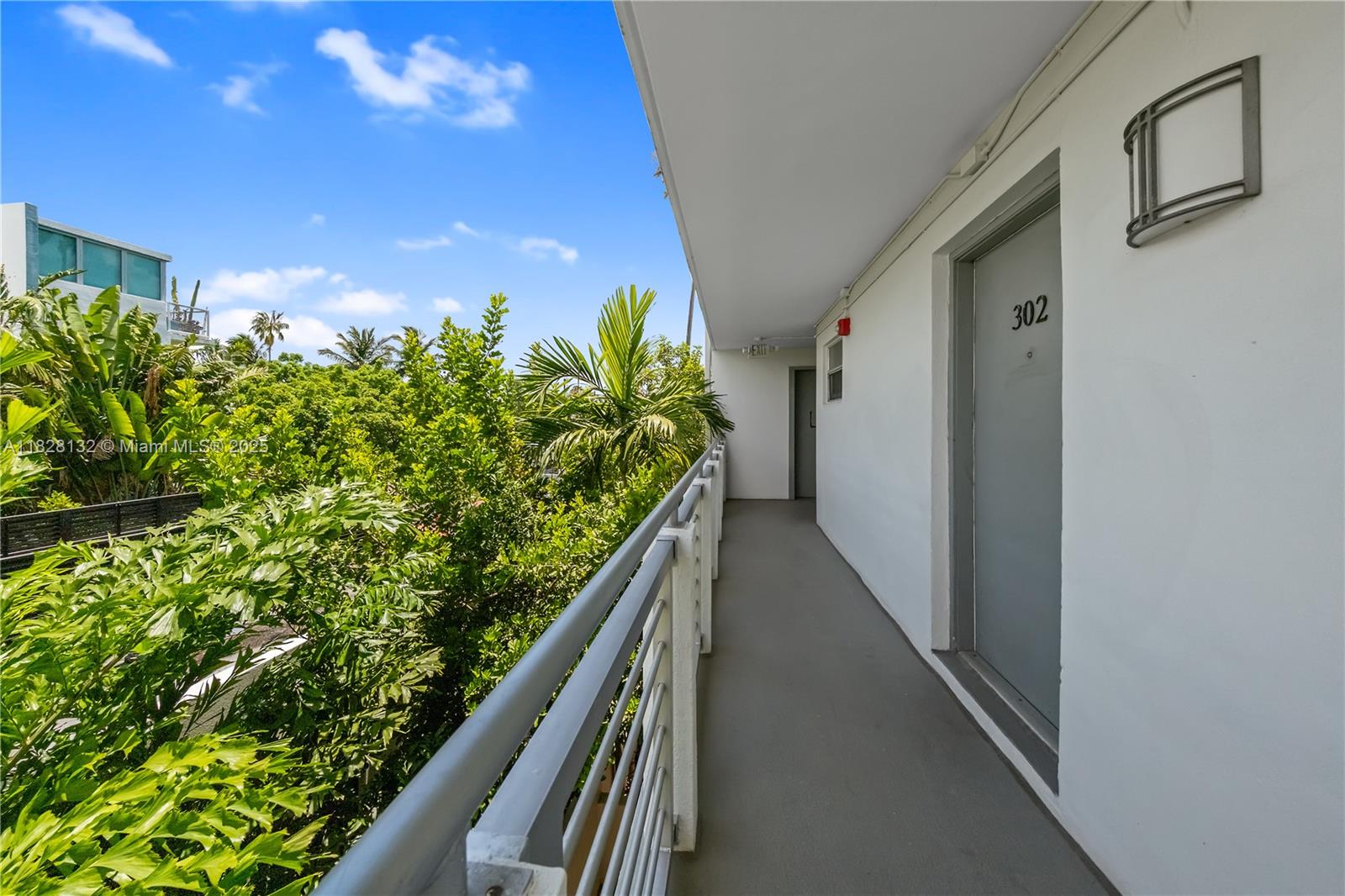 716 Michigan Ave #302, Miami Beach, Florida image 3