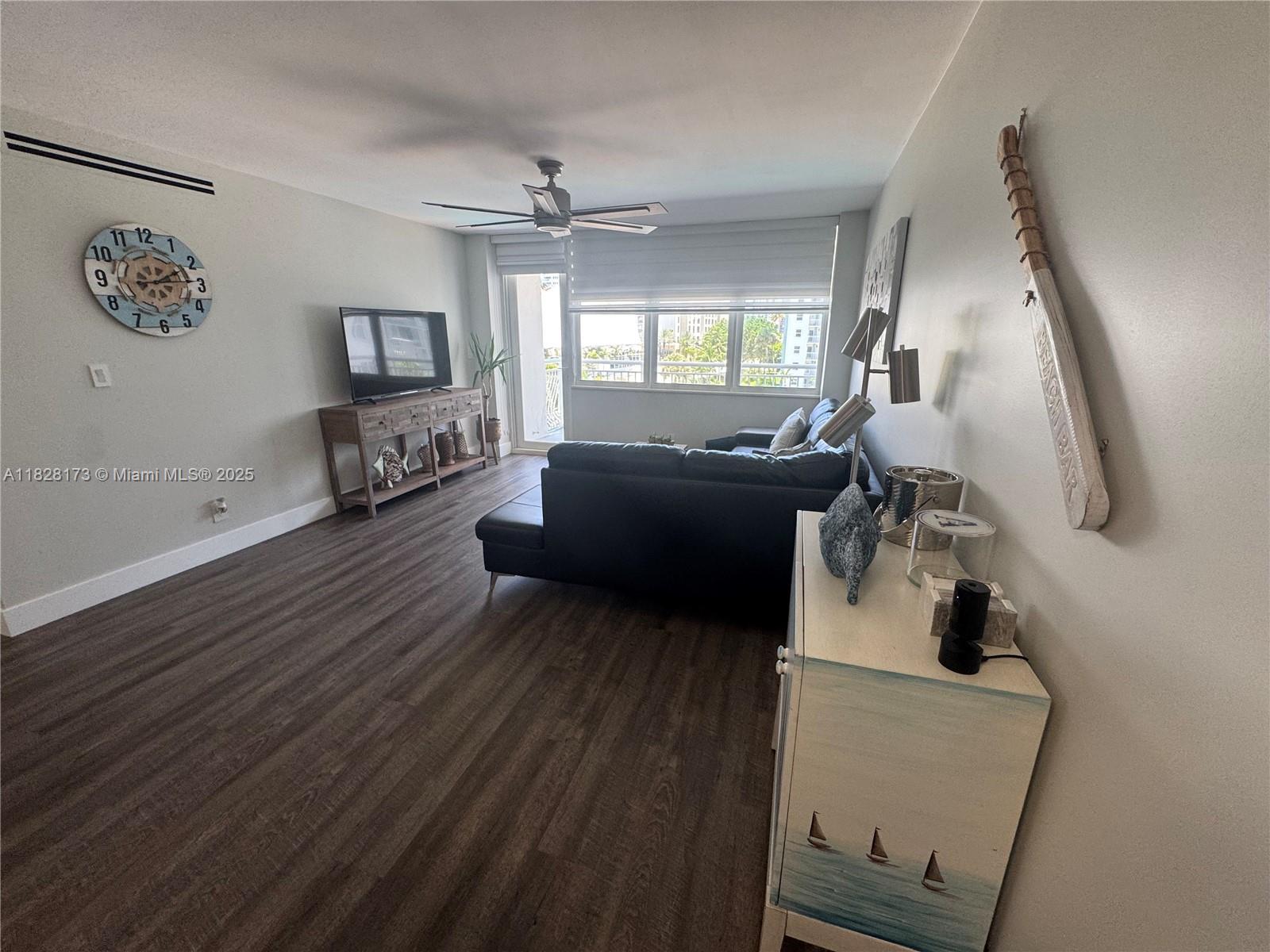 301 N Ocean Blvd #404, Pompano Beach, Florida image 4