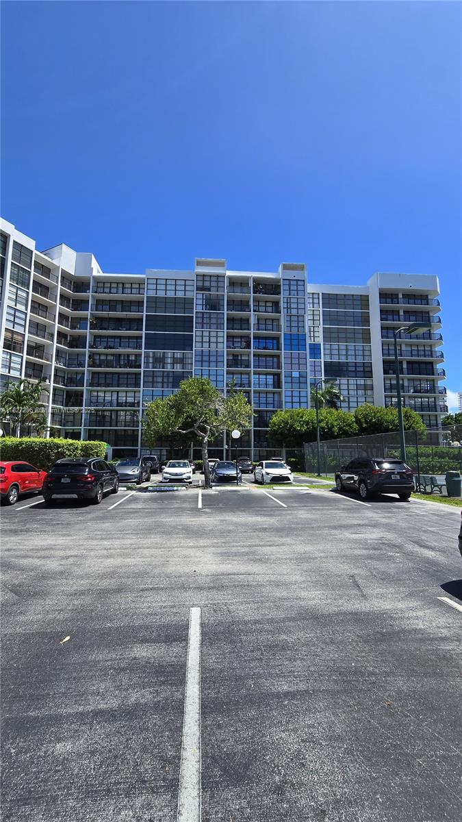 1000 Parkview Dr #218, Hallandale Beach, Florida image 1