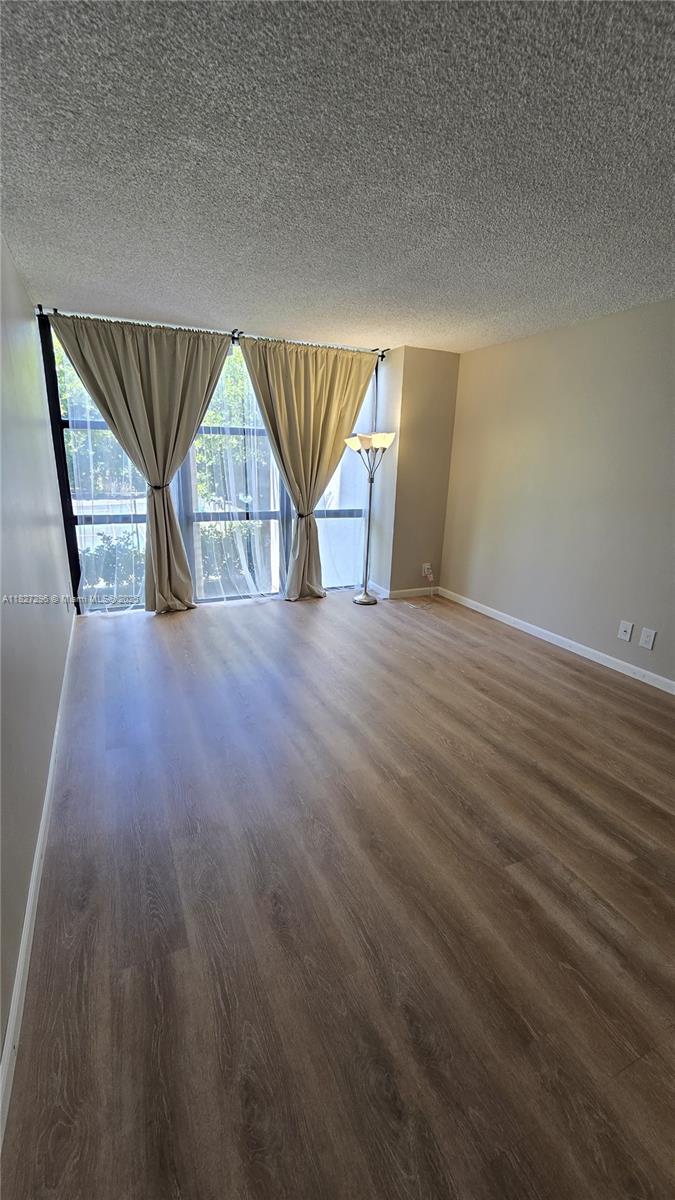 1000 Parkview Dr #218, Hallandale Beach, Florida image 11