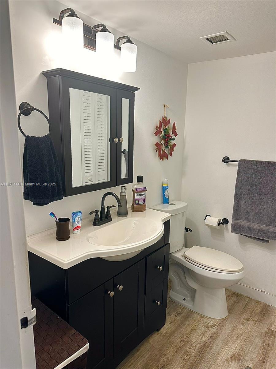 13499 Biscayne Blvd #1013, North Miami, Florida image 10