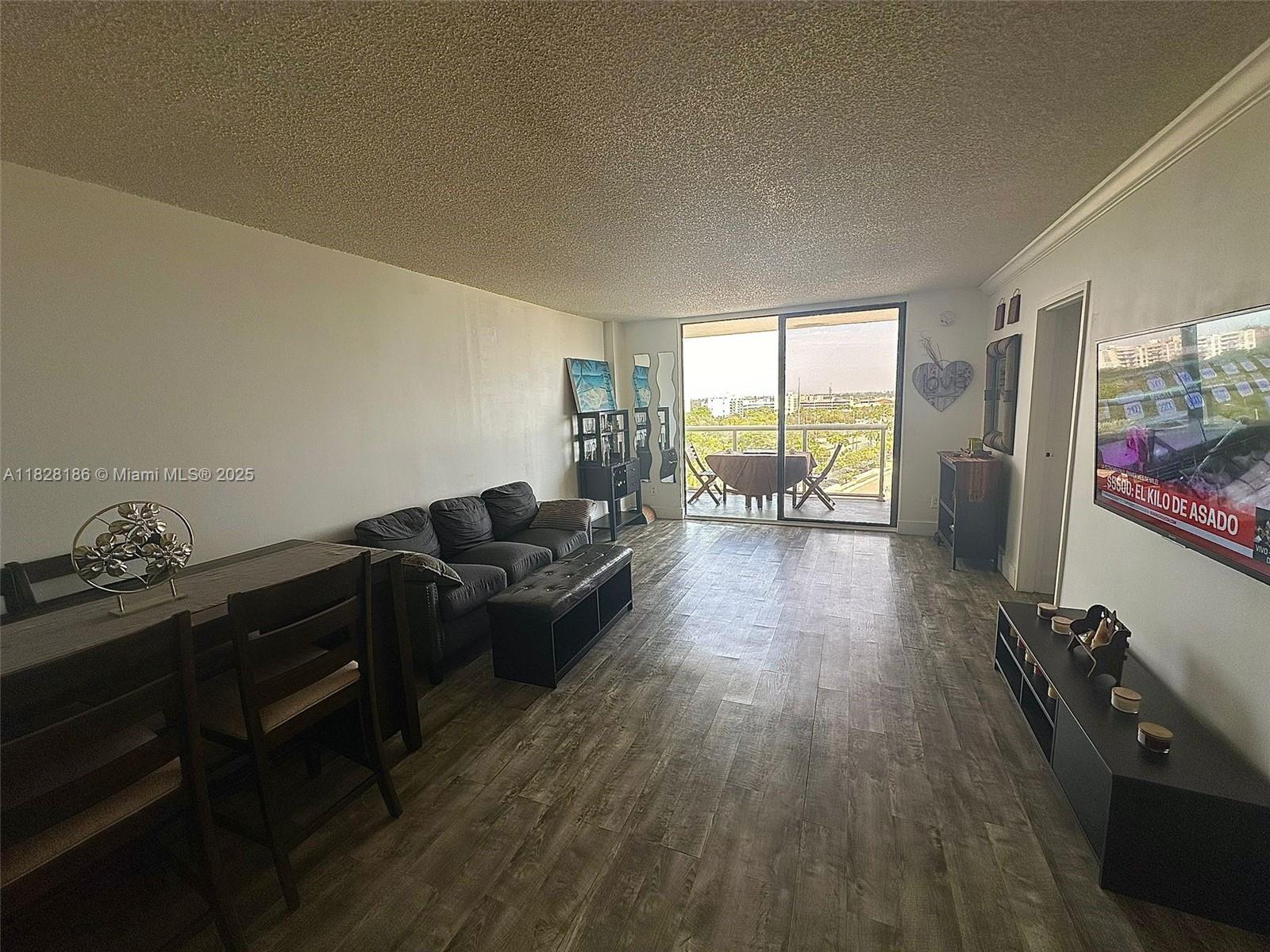 13499 Biscayne Blvd #1013, North Miami, Florida image 15