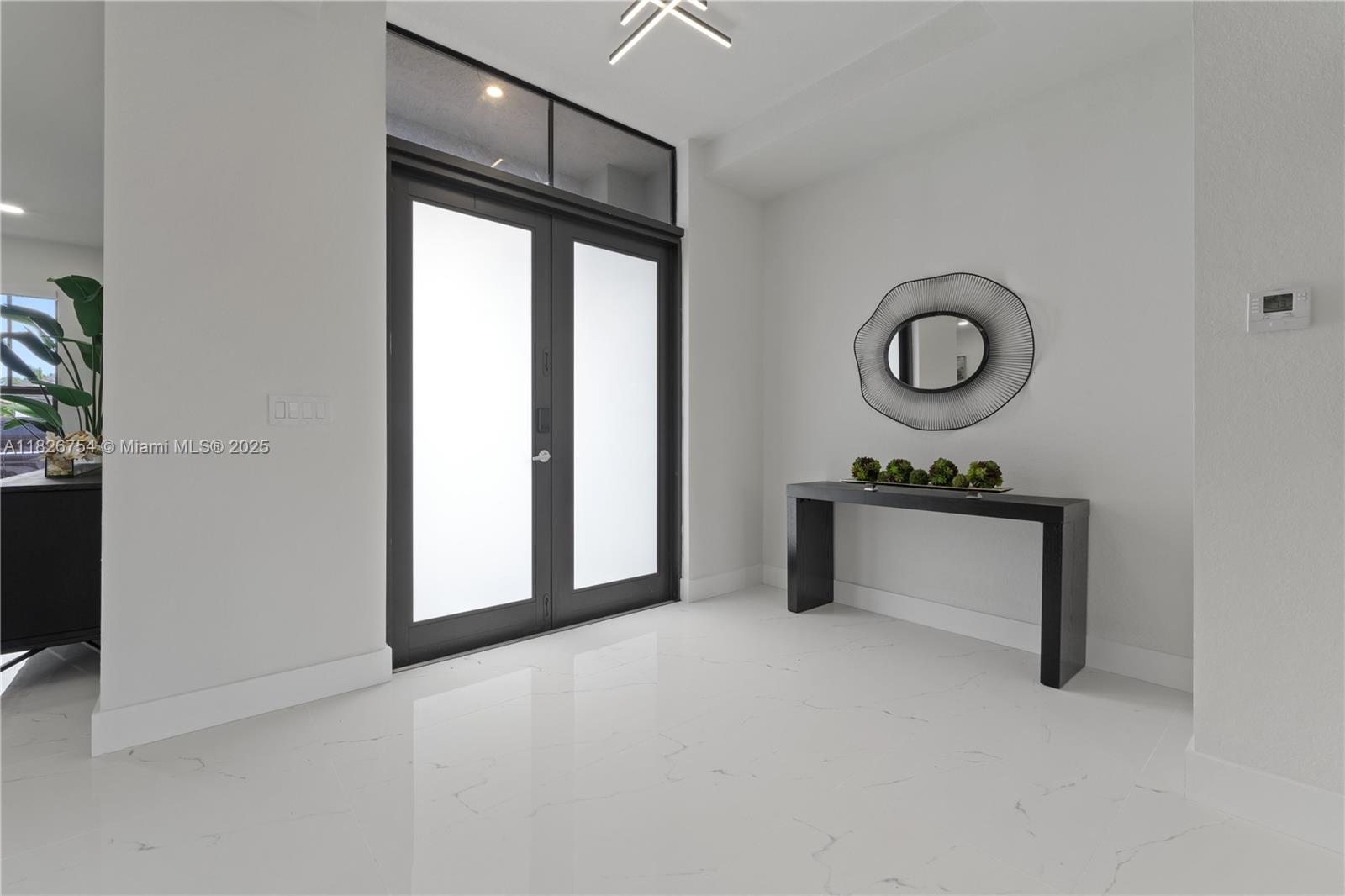 14812 SW 39th Ter, Miami, Florida image 4
