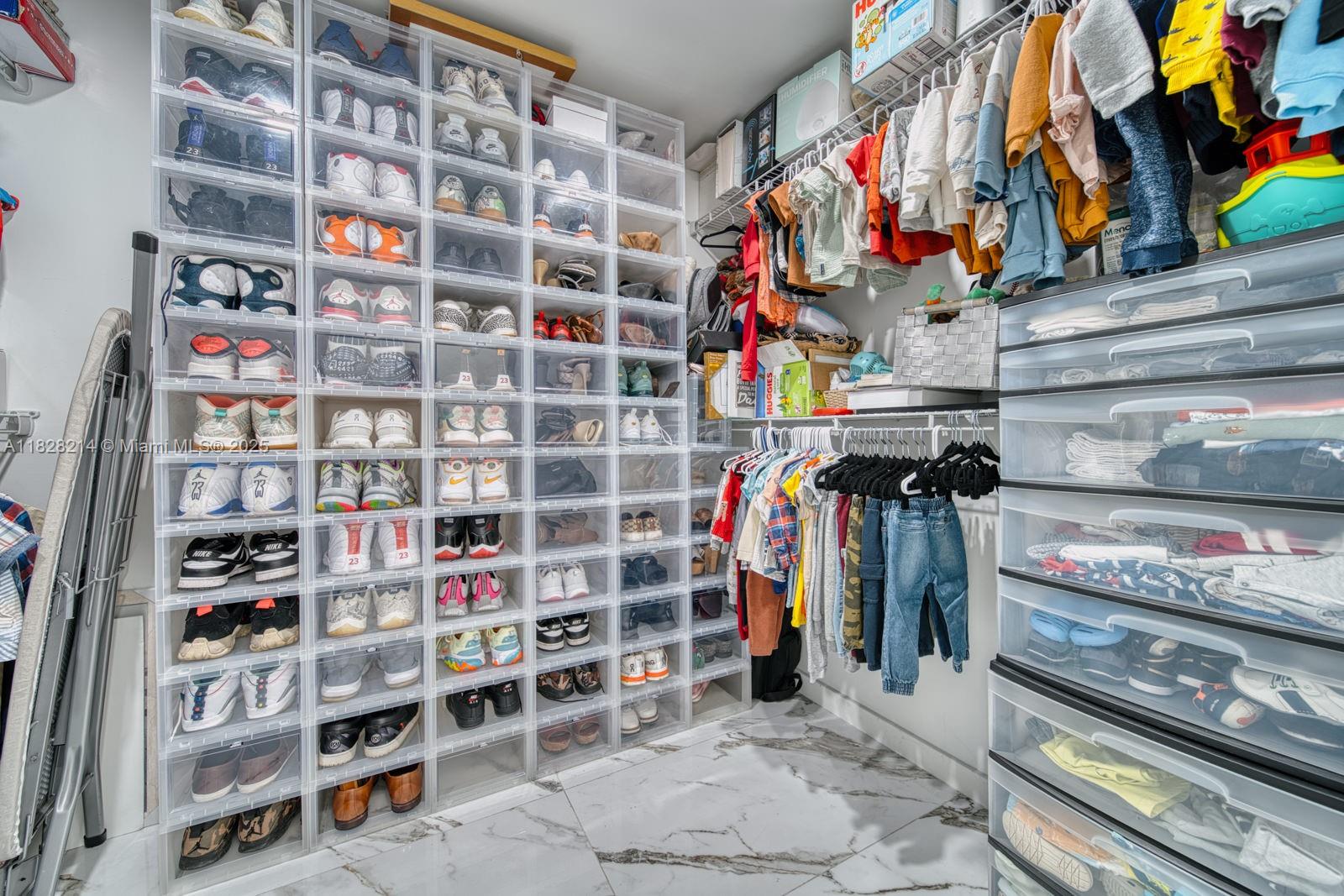 6641 Greene St, Hollywood, Florida image 26