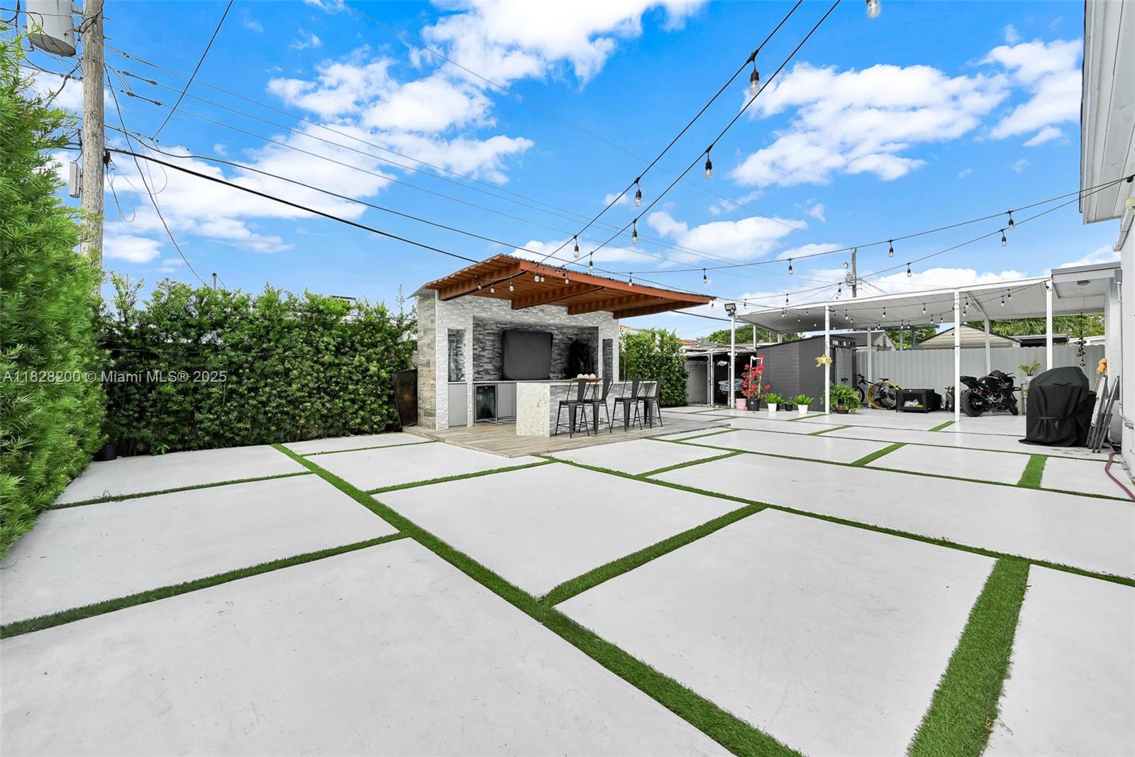 40 W 63rd St, Hialeah, Florida image 13