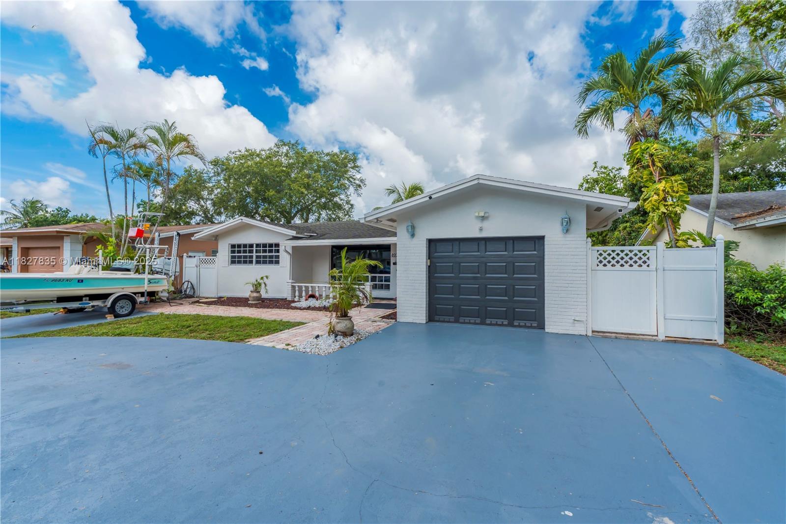 4911 SW 29th Ter, Dania Beach, Florida image 33