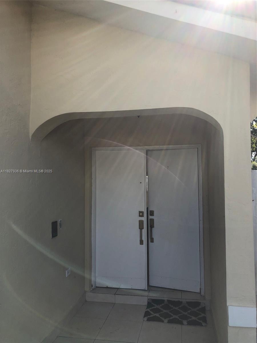 Property photo # 0