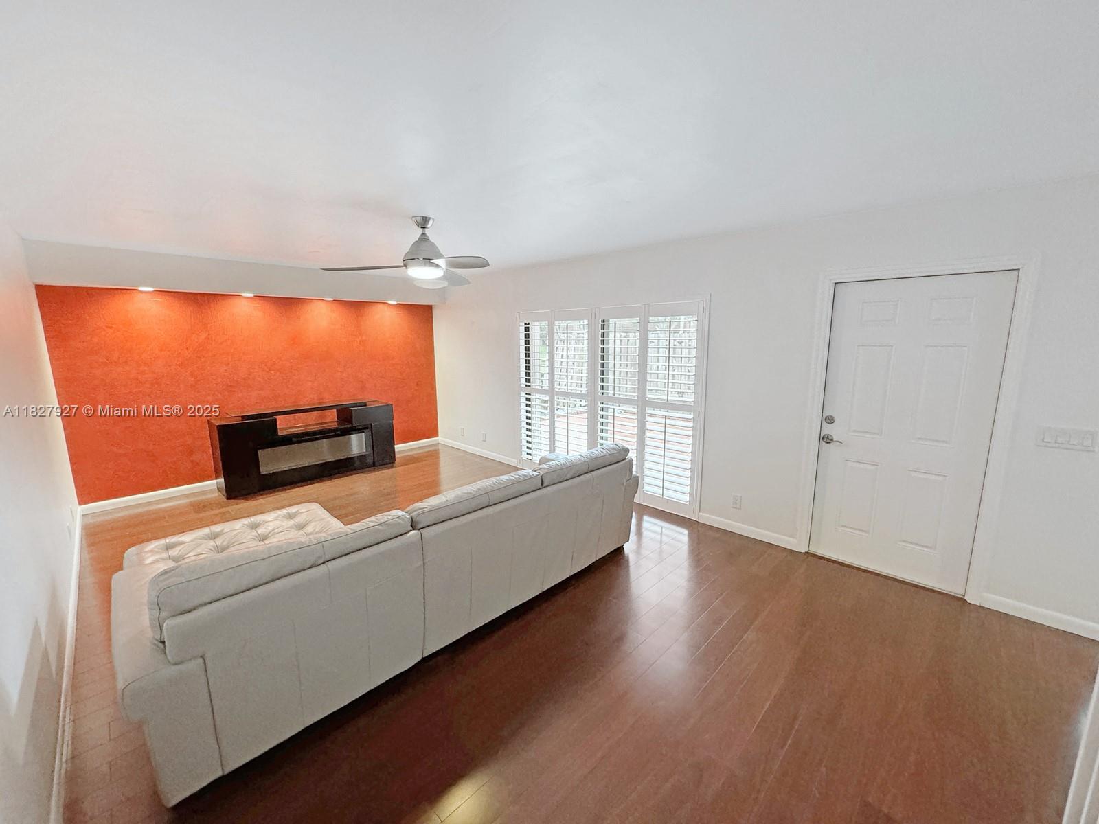 9963 NW 6th Ct, Plantation, Florida image 3