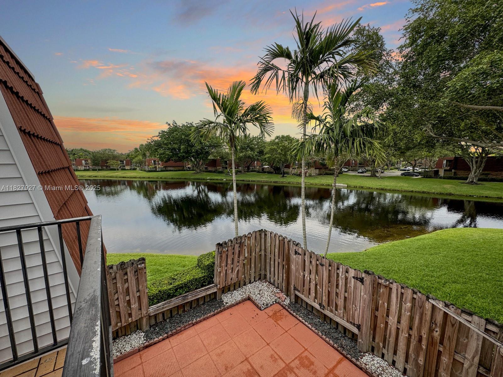 9963 NW 6th Ct, Plantation, Florida image 31