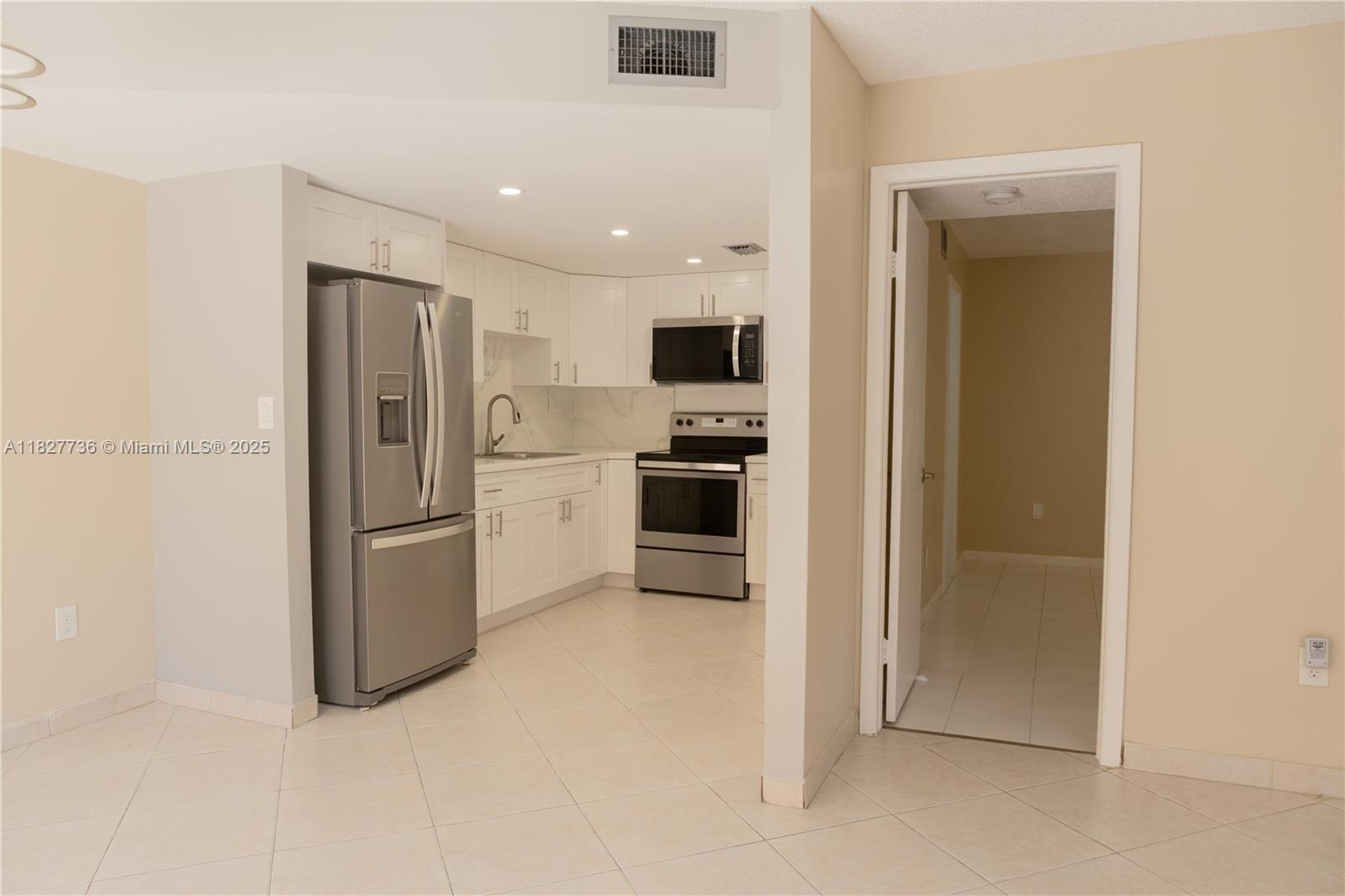 5337 W 23rd Ct #13-3, Hialeah, Florida image 12