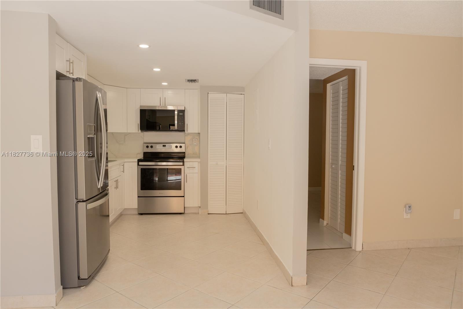 5337 W 23rd Ct #13-3, Hialeah, Florida image 15