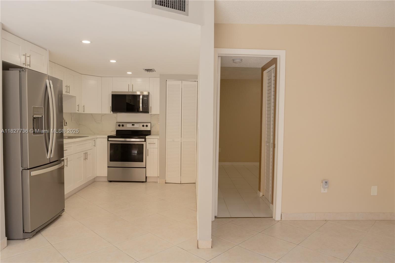 5337 W 23rd Ct #13-3, Hialeah, Florida image 16