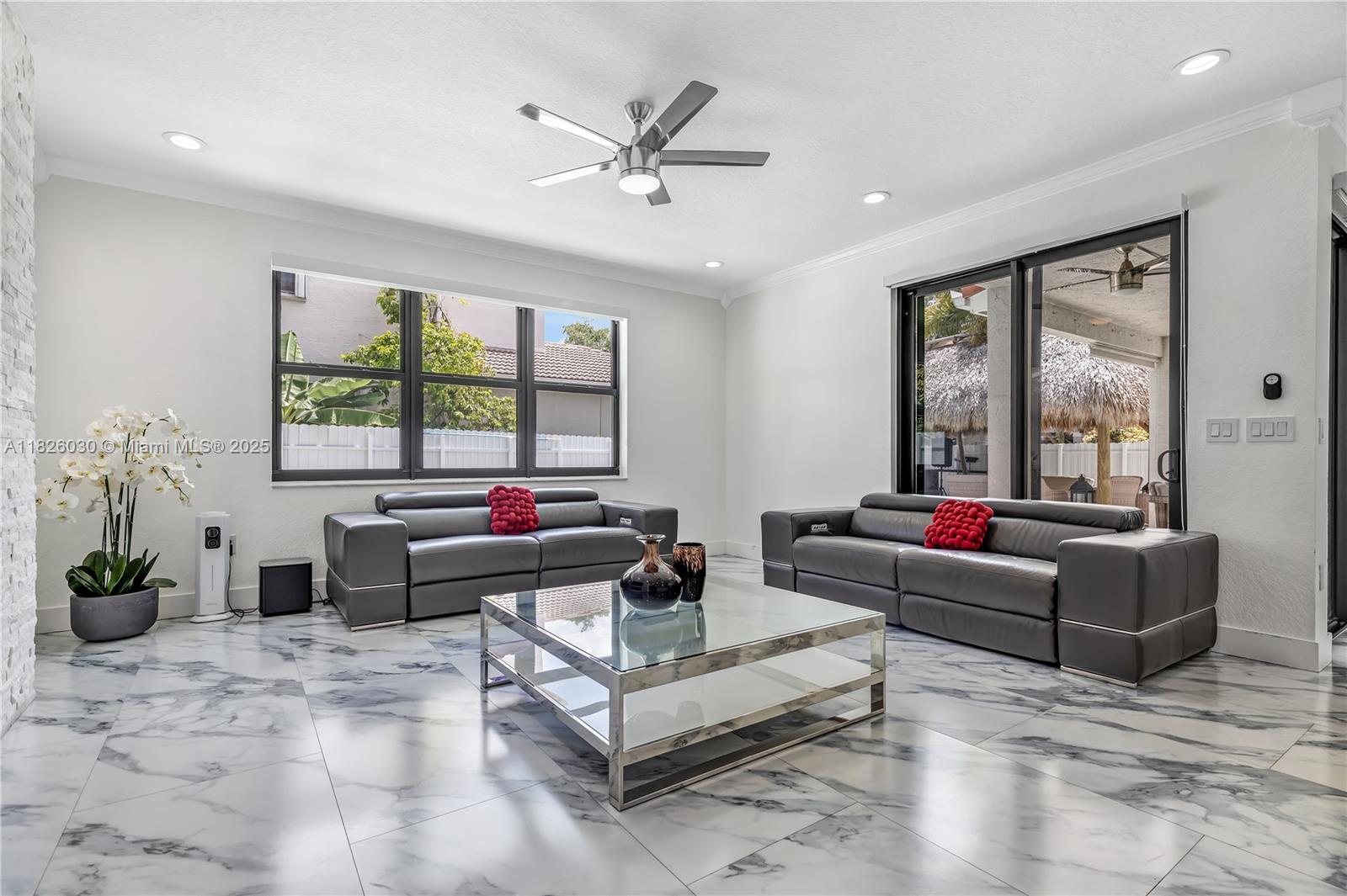 16488 SW 30th St, Miramar, Florida image 12
