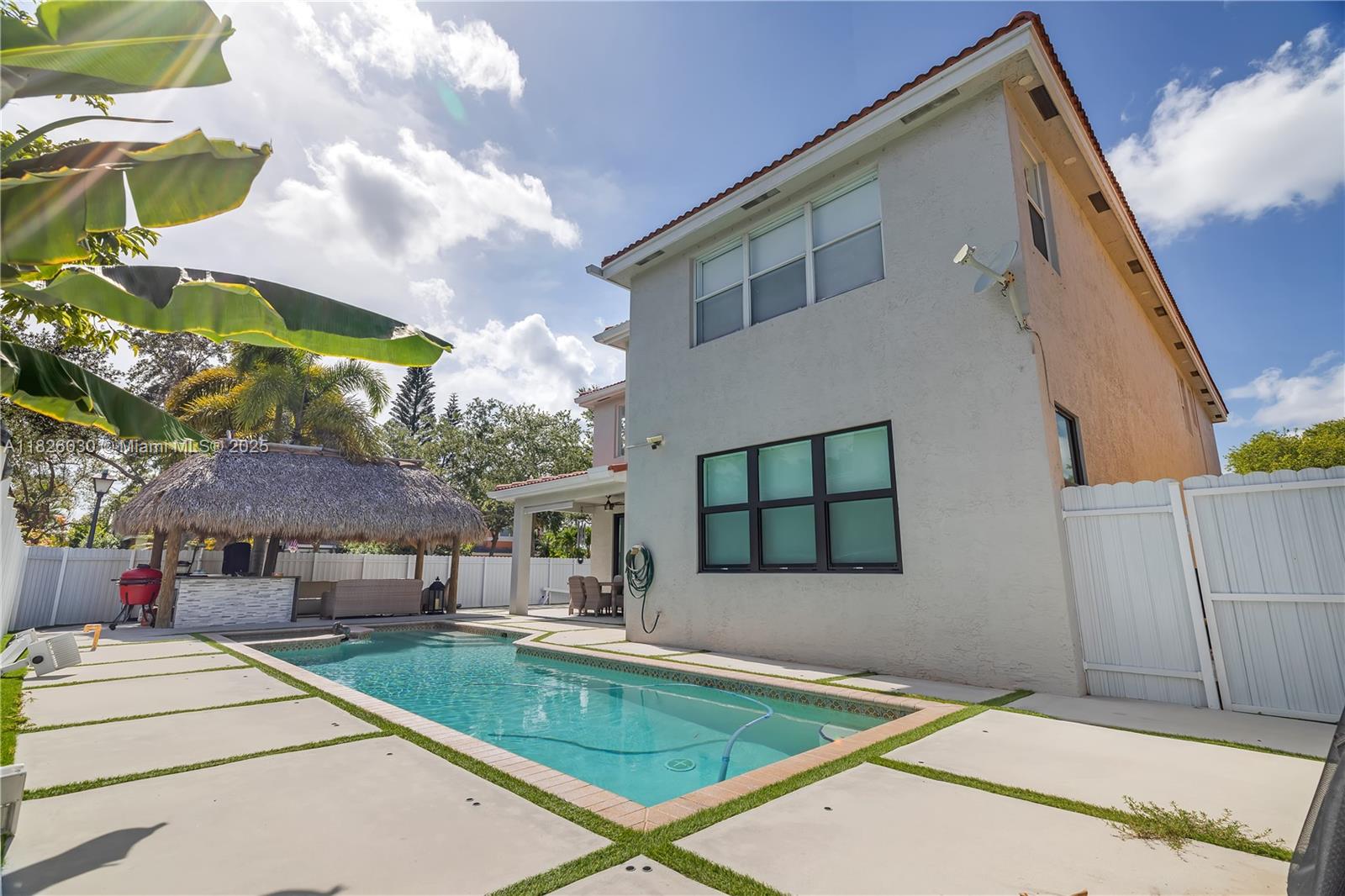 16488 SW 30th St, Miramar, Florida image 37