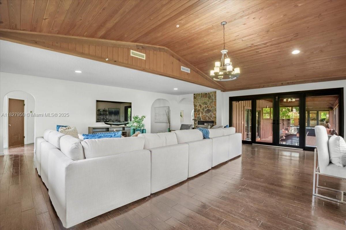 24750 SW 122nd Ave, Homestead, Florida image 9