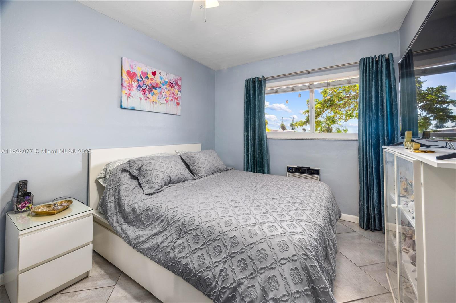 1000 SW 10th Ter #2P, Hallandale Beach, Florida image 15