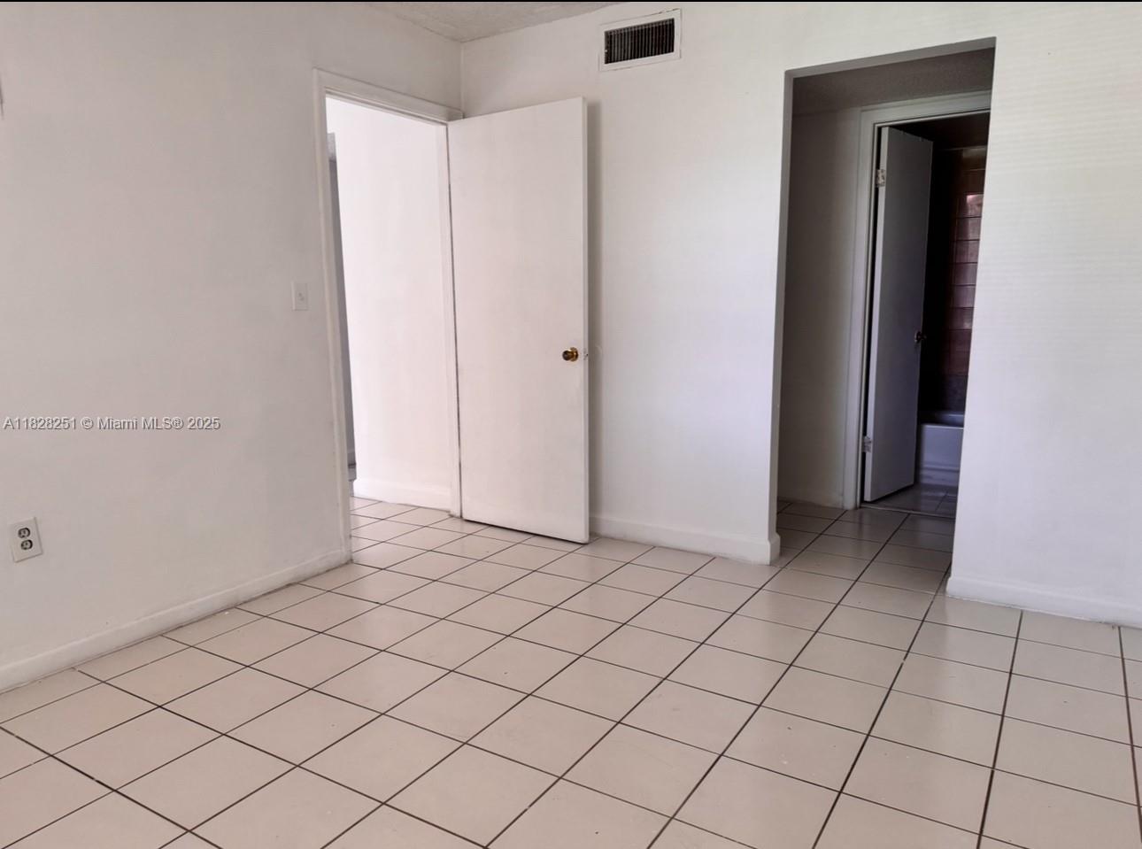 550 NW 114th Ave 104
