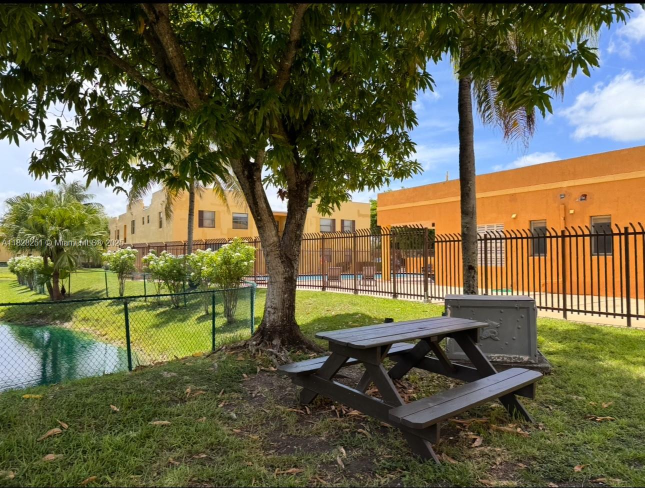 550 NW 114th Ave 104