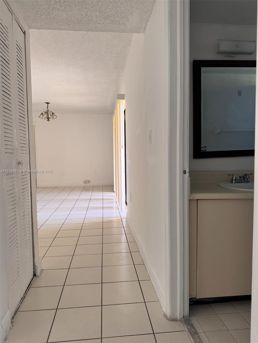 550 NW 114th Ave 104