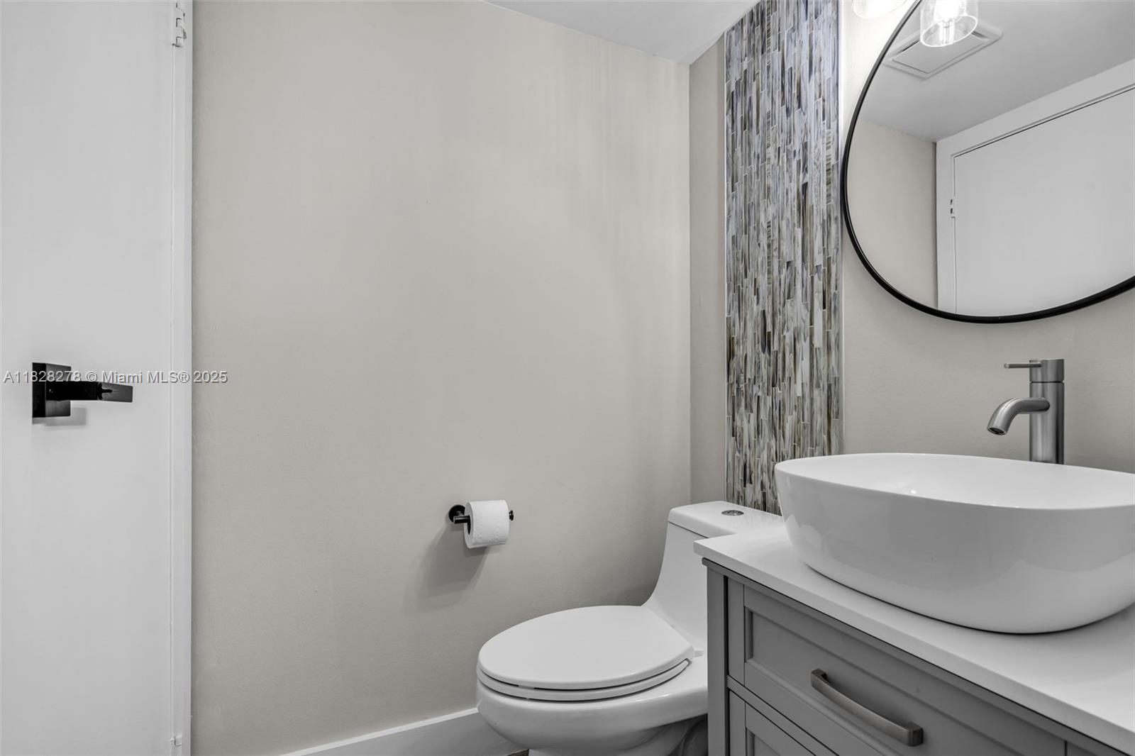 20367 W Country Club Dr #L25, Aventura, Florida image 15