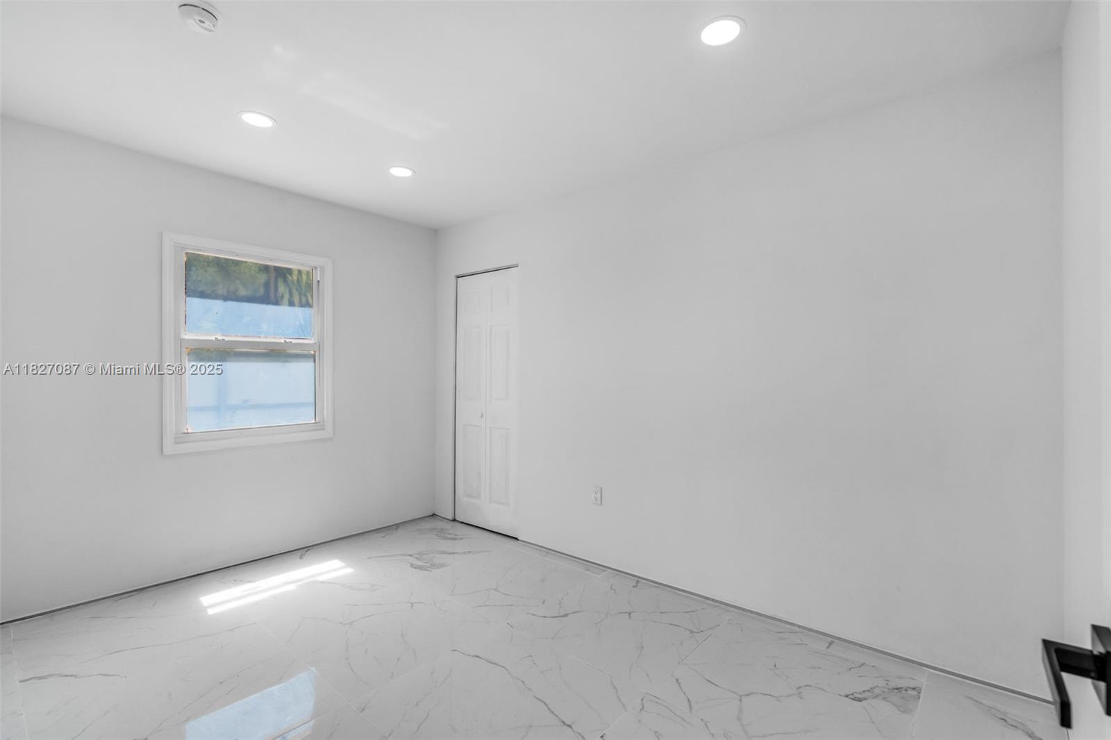 770 SE 5th Pl, Hialeah, Florida image 21