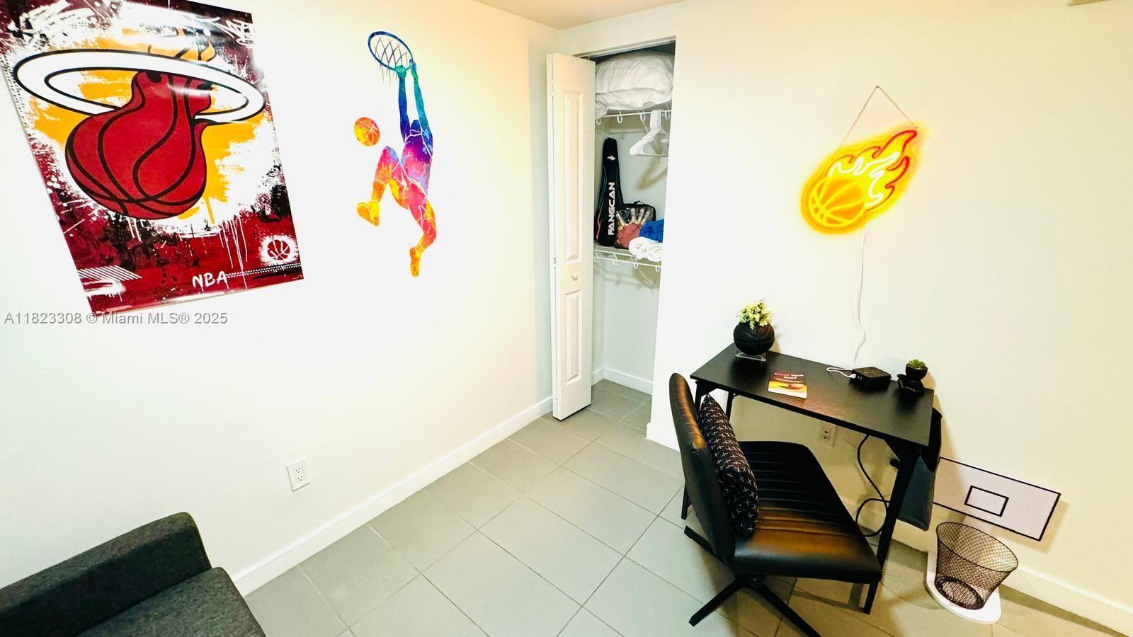 Property photo # 6