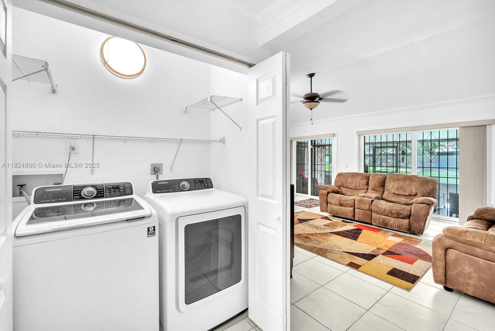 1621 NW 96th Ter, Pembroke Pines, Florida image 18