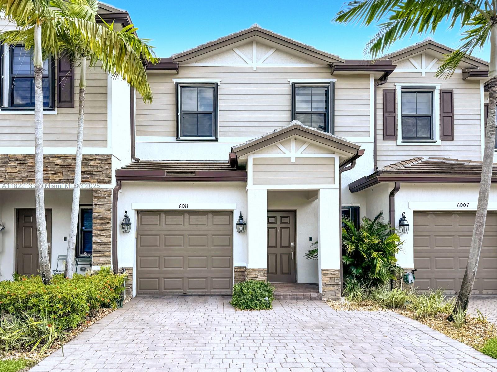 6011 W Paso Fino Pl, Davie, Florida image 3