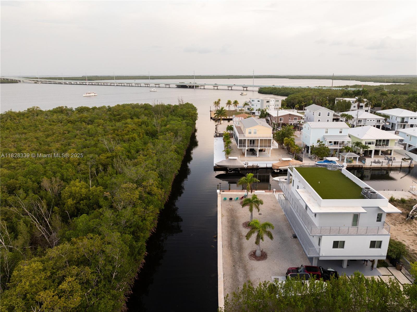 475 Bahia Honda Rd, Key Largo, Florida image 13