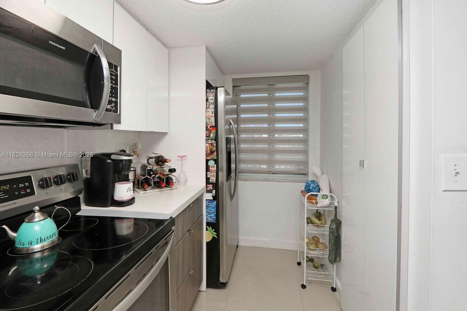 9917 W Okeechobee Rd #3-303, Hialeah Gardens, Florida image 12