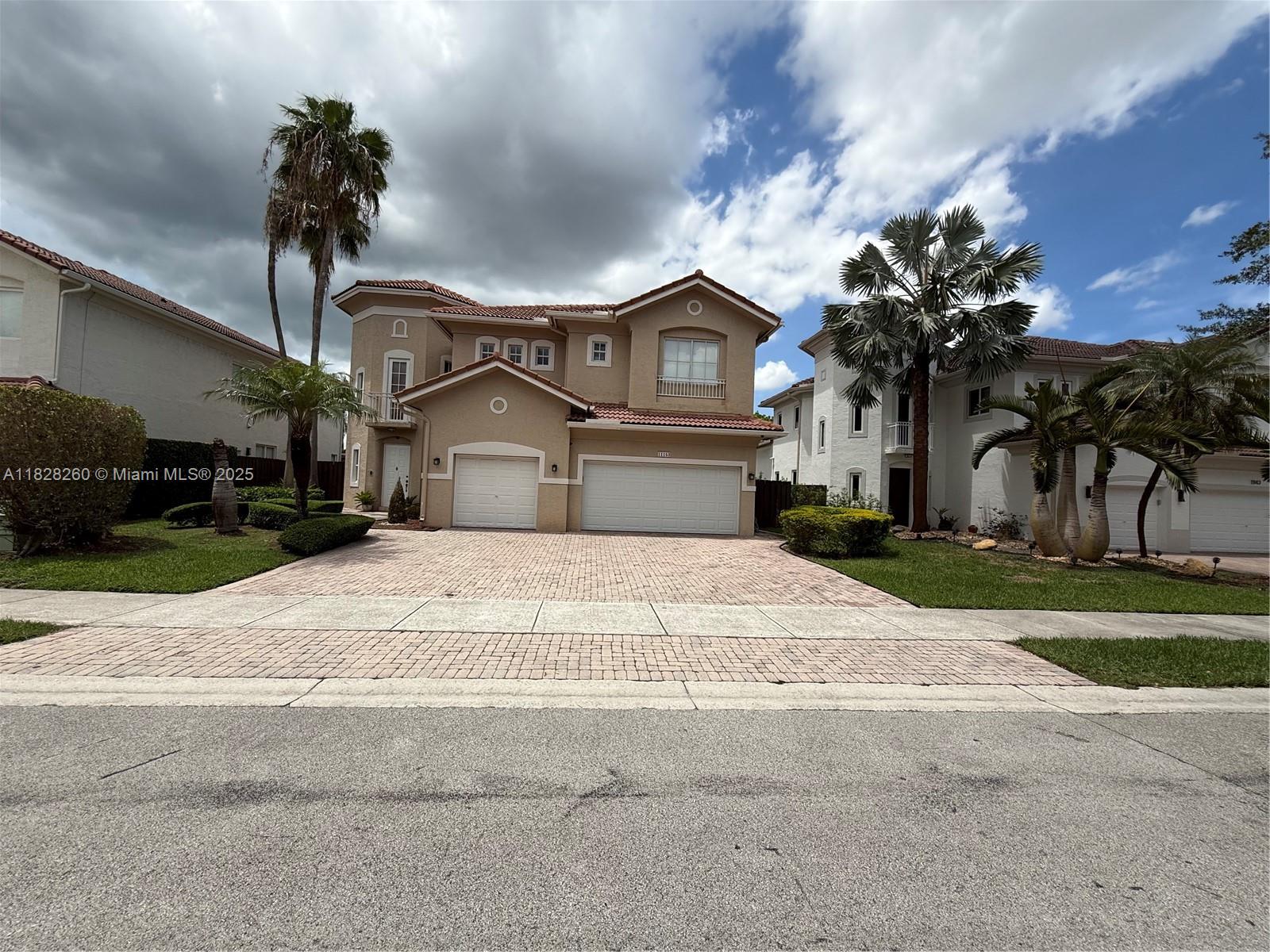 11153 NW 71st Ter, Doral, Florida image 1
