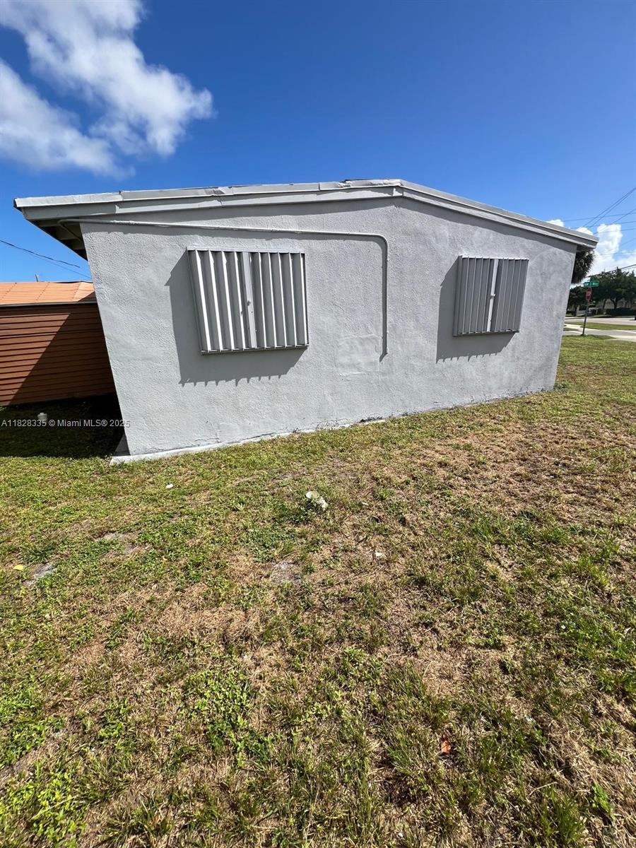1501 NW 3rd Way, Pompano Beach, Florida image 7