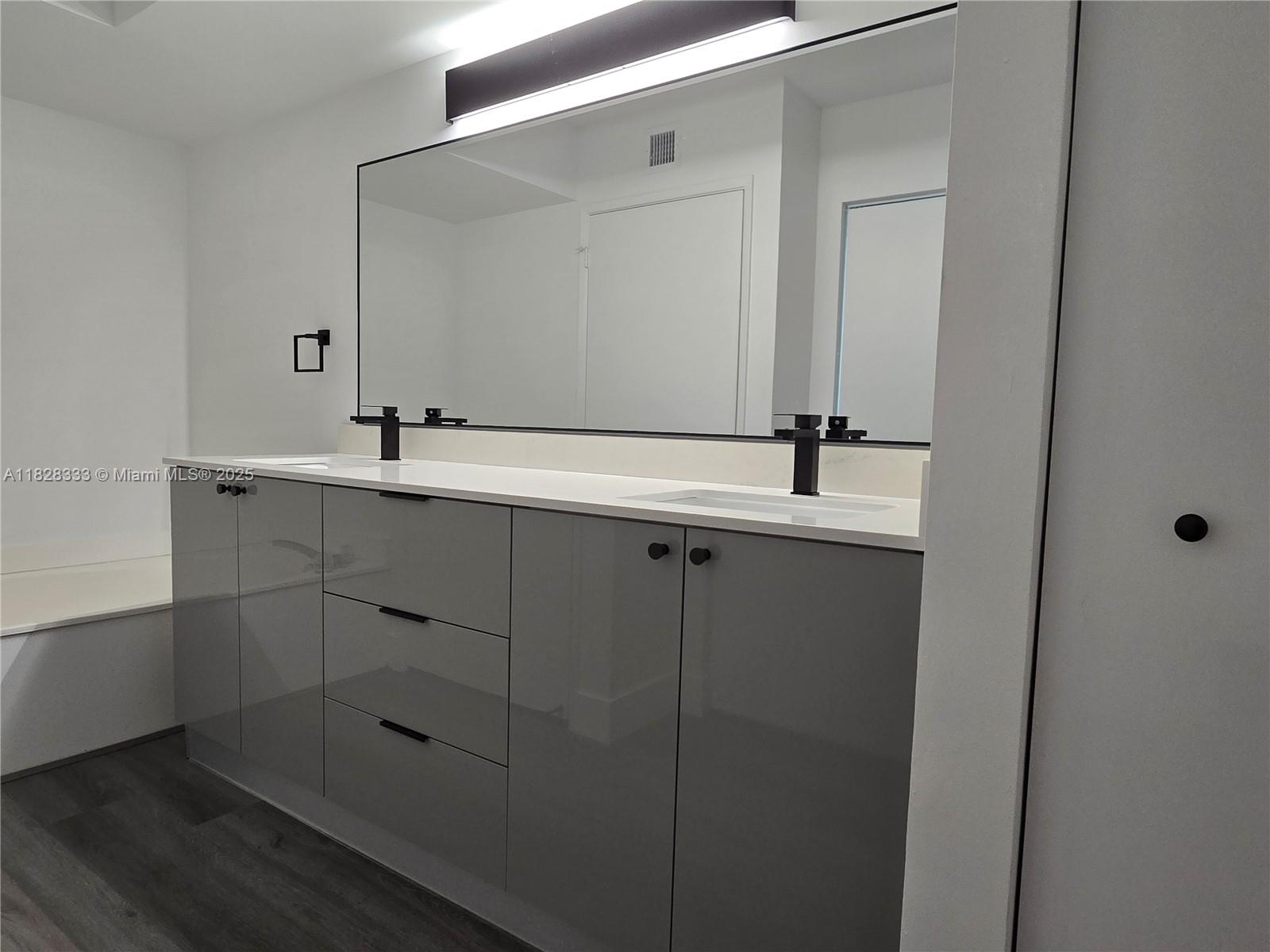 3400 NE 192nd St #510, Aventura, Florida image 25