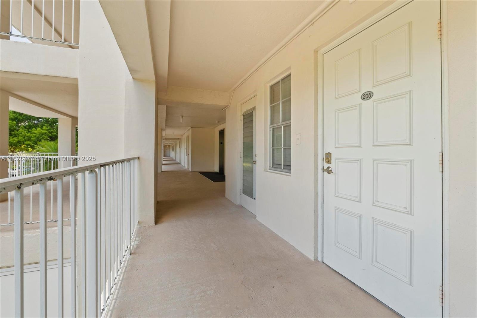 2851 S Palm Aire Dr #205, Pompano Beach, Florida image 3