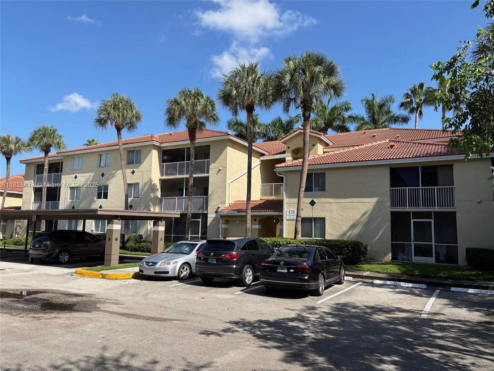 470 Park Rd Unit 7-308, Hollywood, Florida 33021