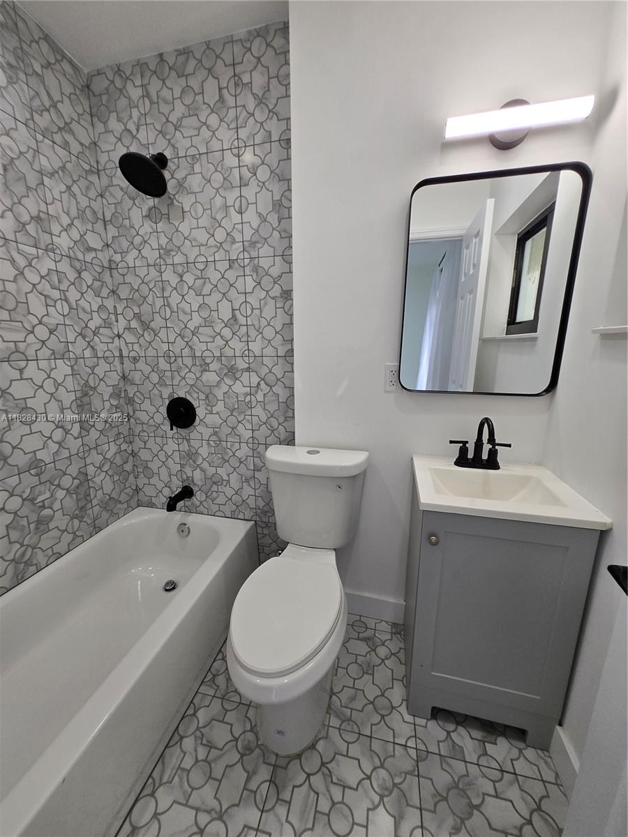 335 W 60th St, Hialeah, Florida image 11
