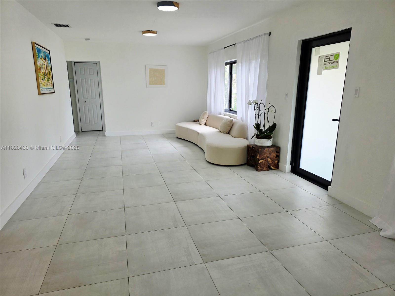 335 W 60th St, Hialeah, Florida image 7
