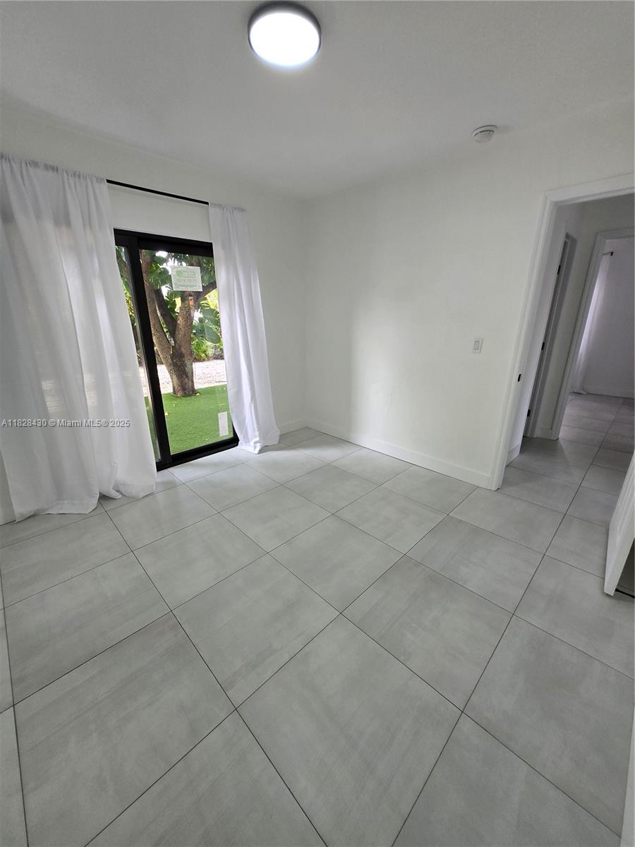 335 W 60th St, Hialeah, Florida image 8