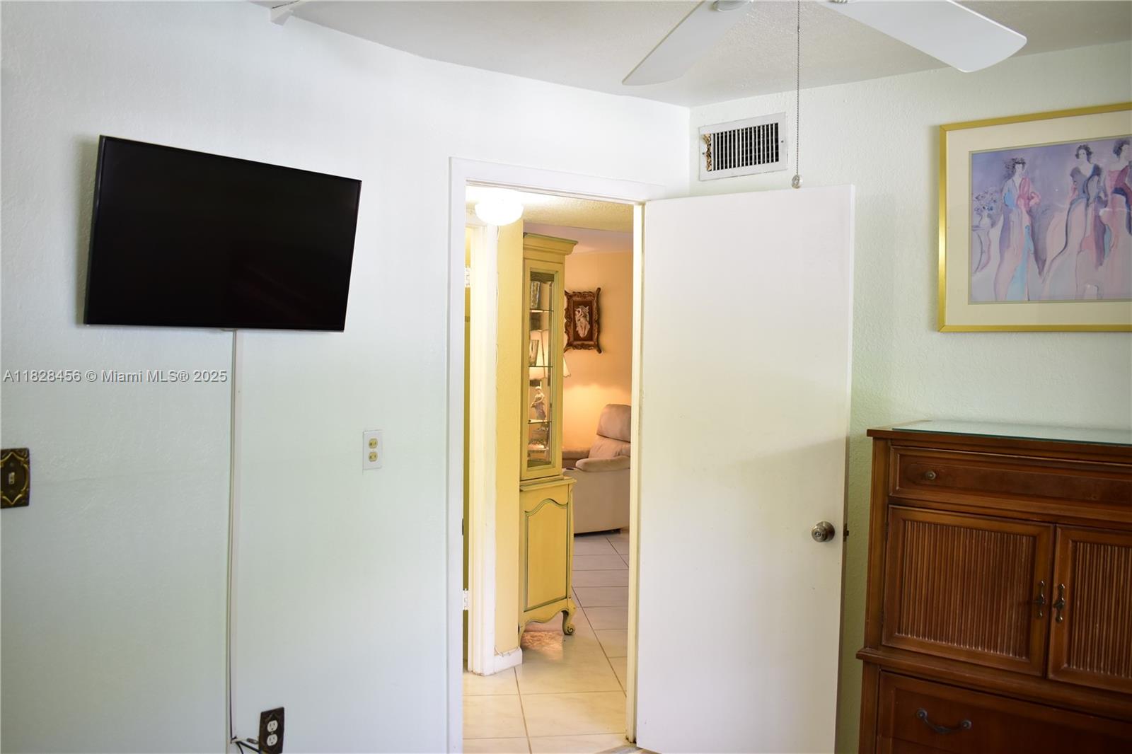 2801 N Pine Island Rd #103, Sunrise, Florida image 42