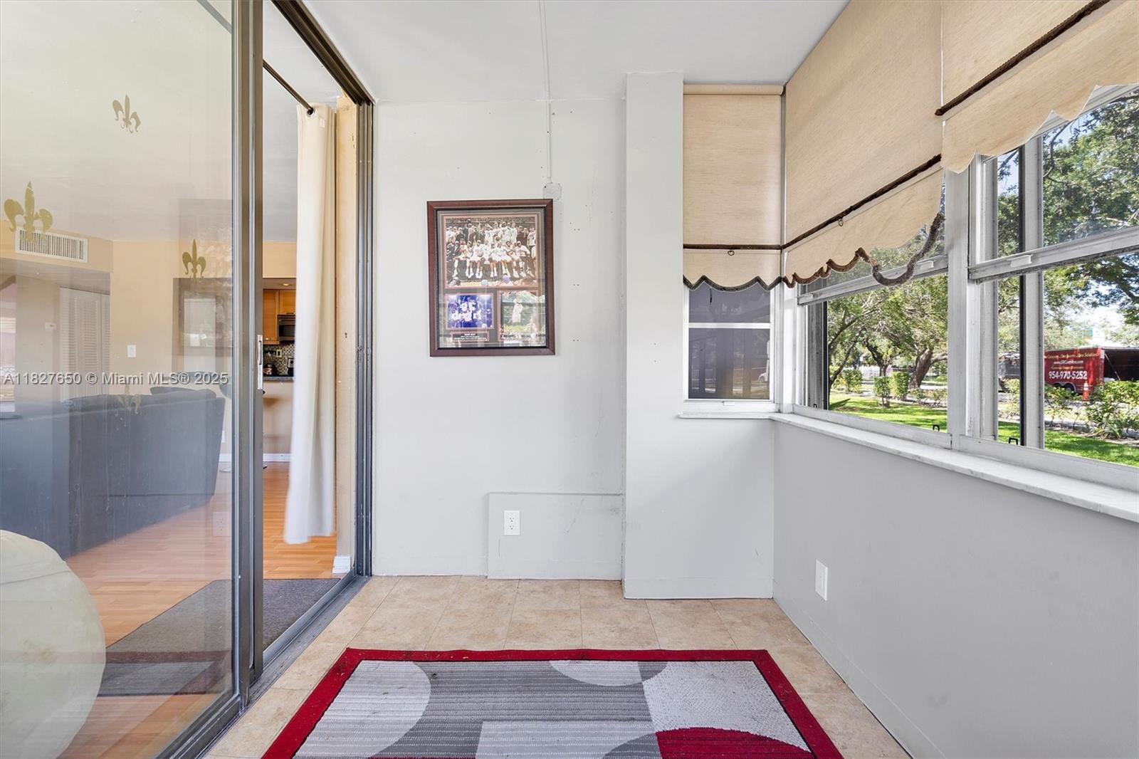 2771 Taft St #110, Hollywood, Florida image 27